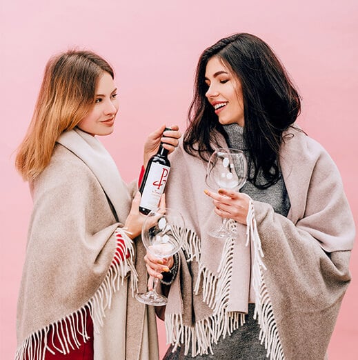 Шикарный <strong>итальянский плед</strong> - ваш идеальный подарок.